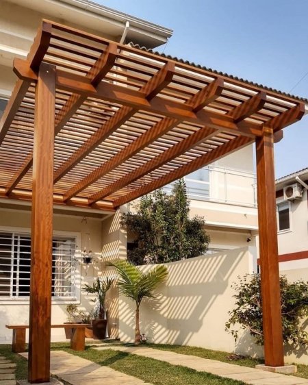 برجولات خشب فاخرة بالرياض تصاميم عصرية للحدائق والمنازل بأسعار مناسبة